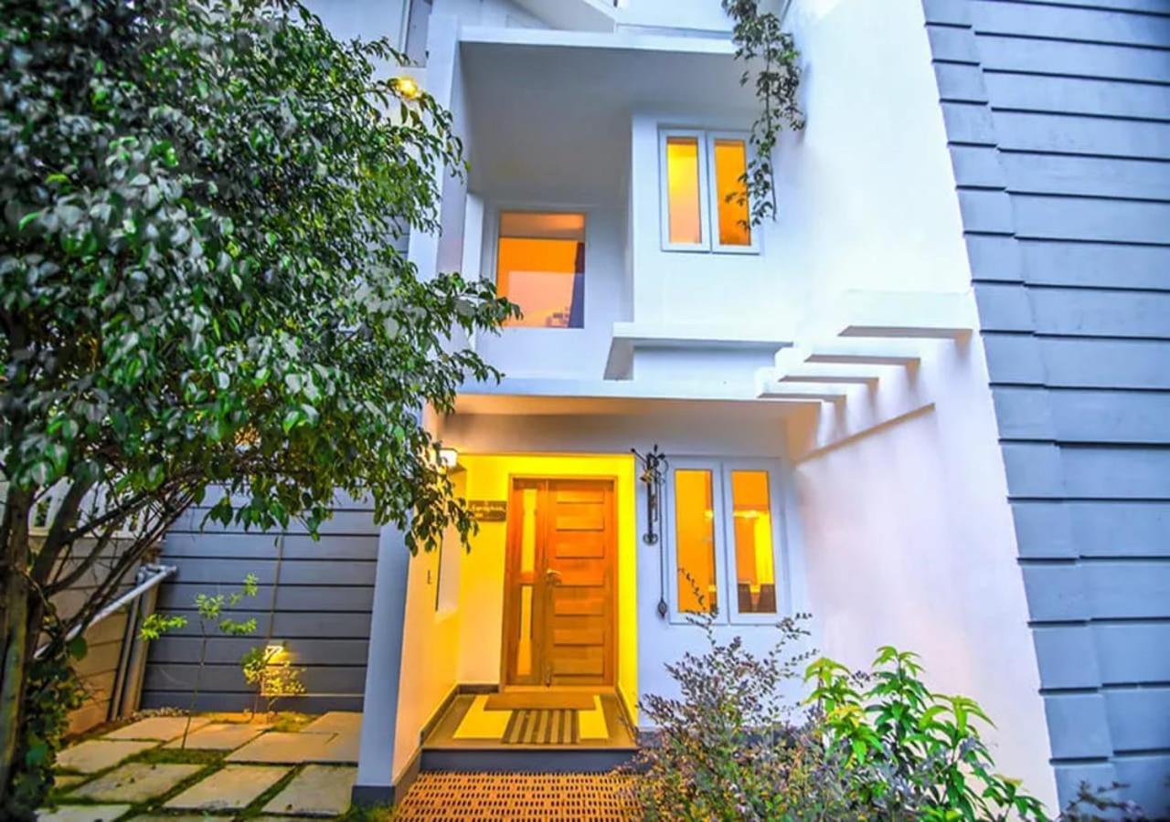 Dazzle Villa Resort Калпетта Экстерьер фото